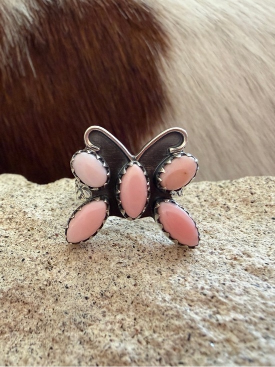 Hand Crafted Jewelry - ❤️ Queen Pink Conch Butterfly Sterling Silver Western Navajo Style Size 6 Ring